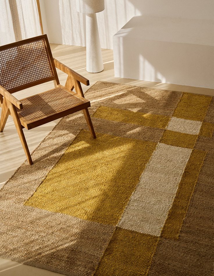 alt="tapis jute coloré ambiance naturelle design chic"